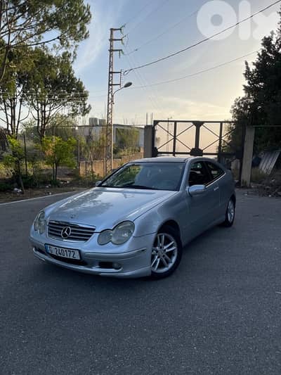 Mercedes-Benz C-Class 2003