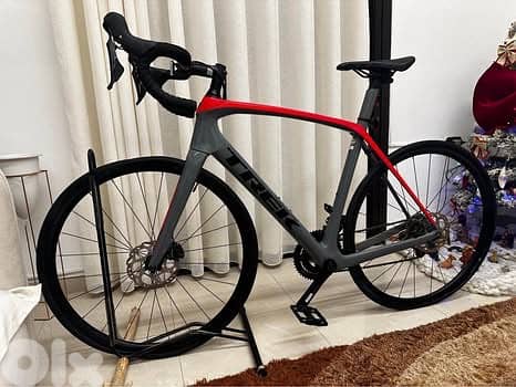 Trek Domane SL 4 Carbon Road Bike – Size 56 0