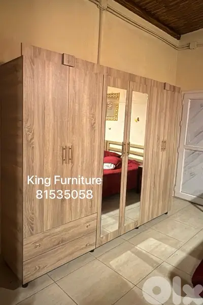 New wardrobe with mirror, available in all colors and sizes.