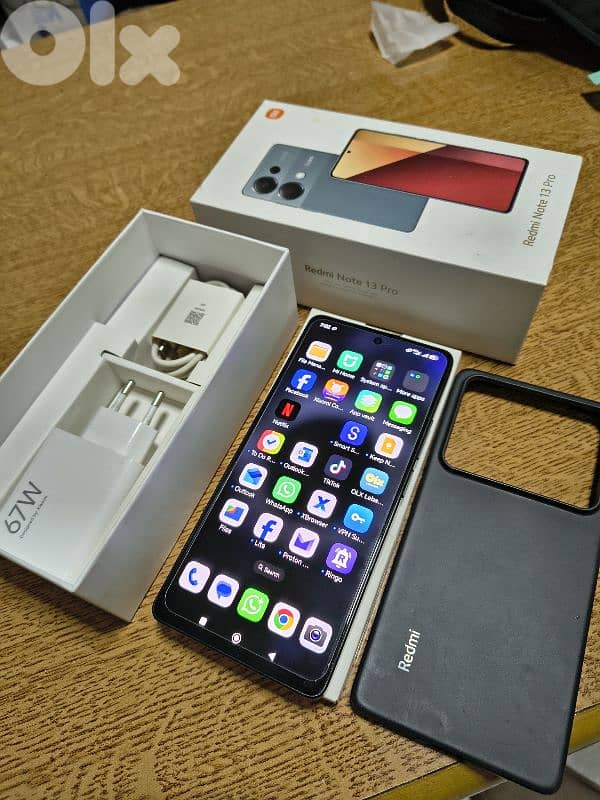 Redmi  Not 13 pro camera 200 ram 16 and 256 1