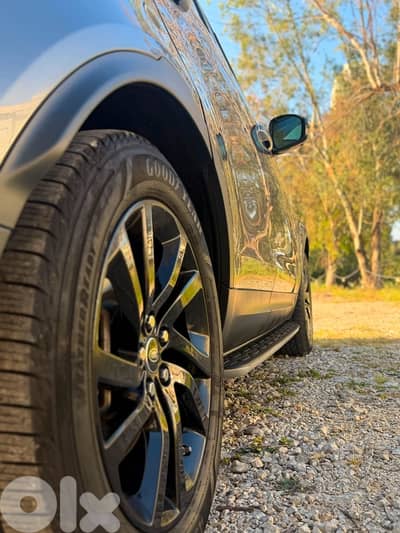 Land Rover Discovery 2018