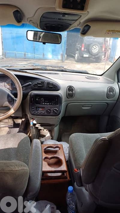 Dodge Caravan 2000