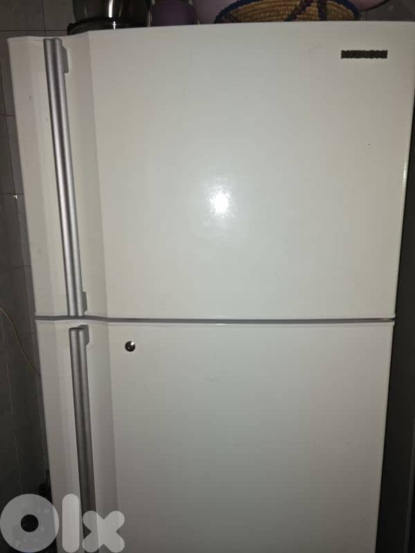 Hitachi Refregirator 1