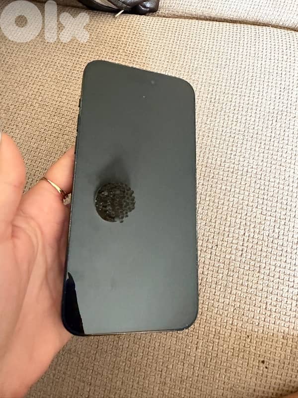 iphone 14pro max + charger 1