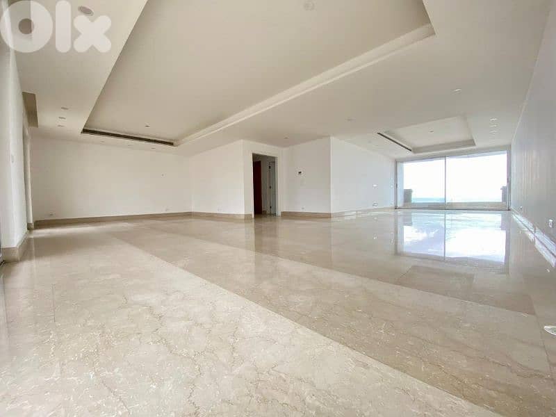 Prime location Apartment For Sale in Ramlet el Bayda 0