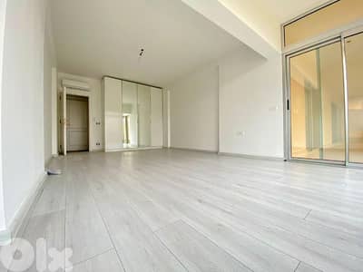 Prime location Apartment For Sale in Ramlet el Bayda