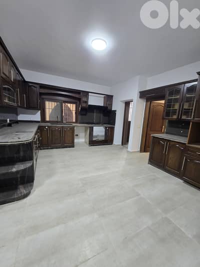 Apartment for Rent in Mtayleb – Stunning Sea View