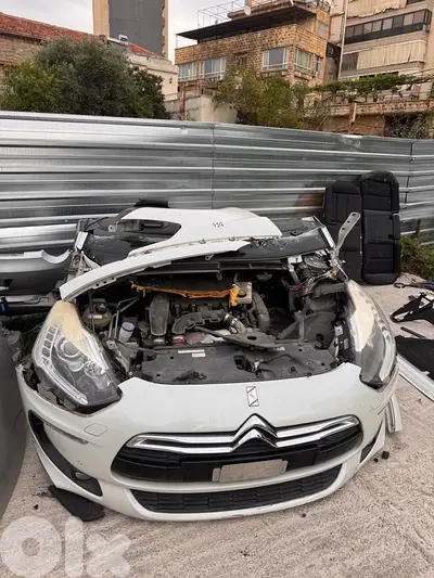 Peugeot rcz 208