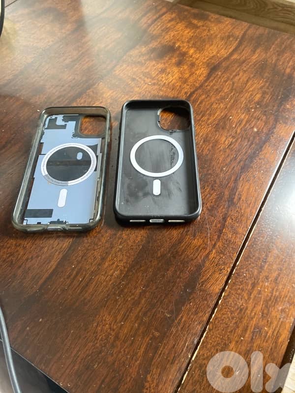 2 iphone 11 covers each 6 both 10 1