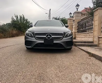 Mercedes-Benz E-Class 2017, look AMG, super clean, full option. Mercedes-Benz E-Class 2017, look AMG, super clean, full option.