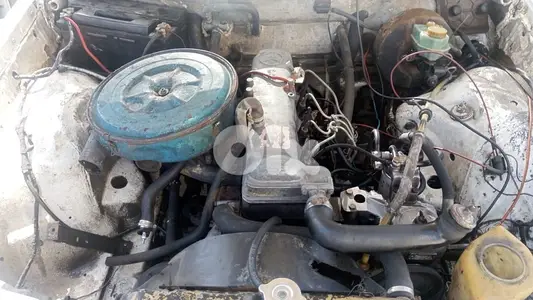 مرسيدس بنز  200 سريس 1977