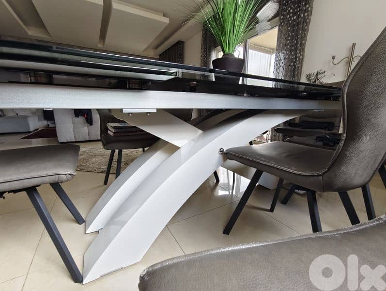 Dining room 1