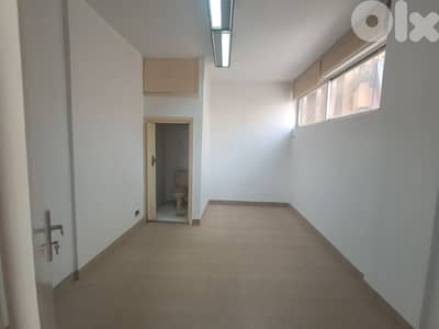 Office Space for Rent in Furn El Chebbak