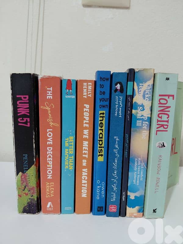 used books and novels 0