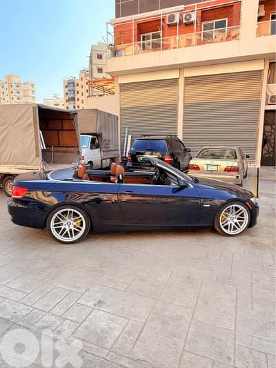 BMW  E93  3-Series 2008