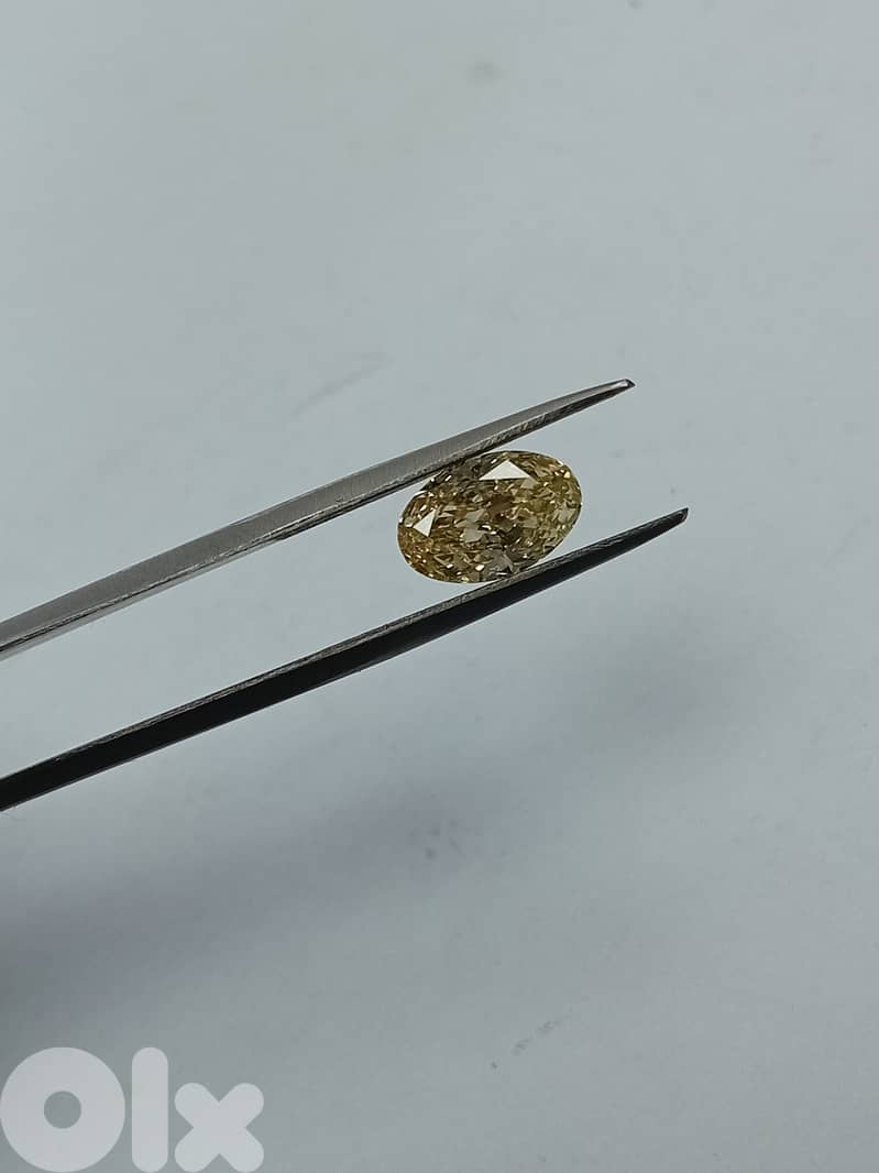 natural diamond  1.54 ct  si2. fancy brownish yellow 2