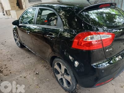 KIA RIO GS MODEL 2013 BLACK IN BLACK COMPANY SOURCE