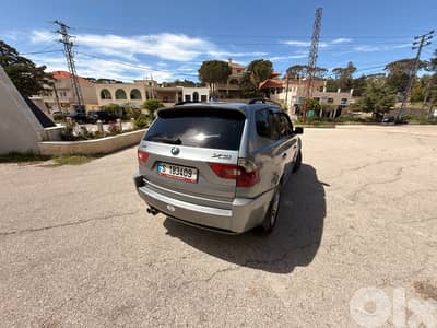 BMW X3 3.0L 2004