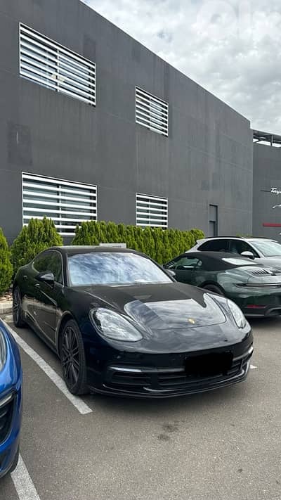 Porsche Panamera 4S 2017