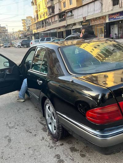 Mercedes-Benz E-Class 1996
