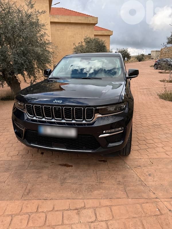 Jeep Grand Cherokee Limited 2023 |  Company Source | 14,000 KM 0