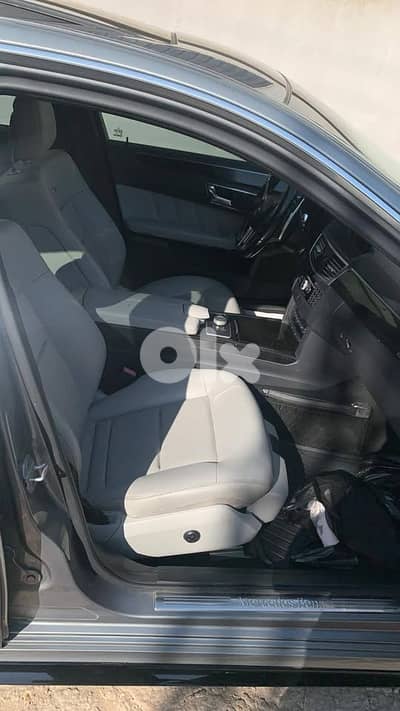 Mercedes-Benz E-Class 2011