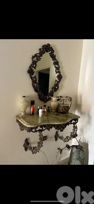 Frensh consol bronze antique كونسول برونز فرنسي ناعم مع مراي ولا اروع