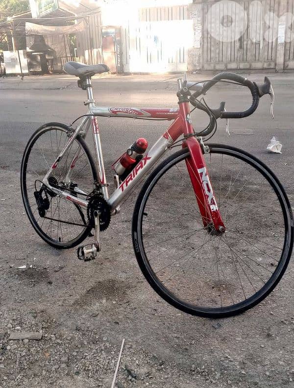 Trax Crimson Road Bike 0