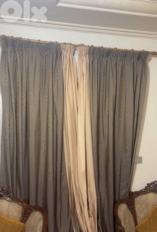 curtains 0