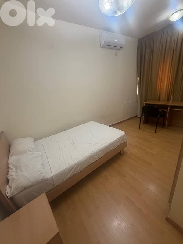 Apartment For Rent In Hamra 0