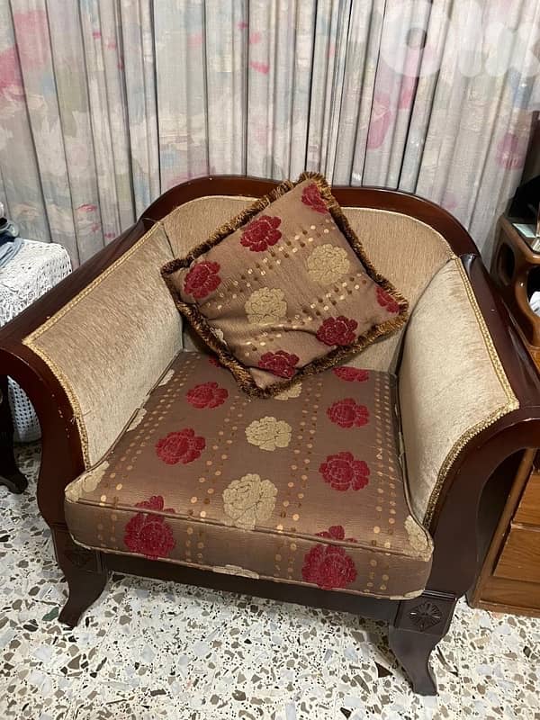 Living Room 0