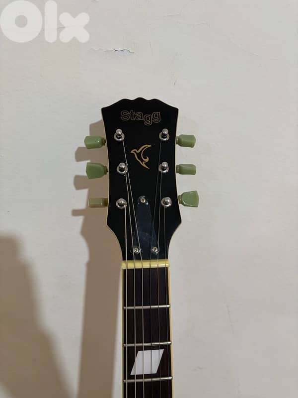 Stagg electric guitar 2