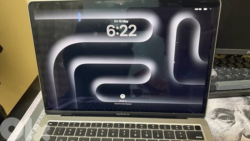MACBOOK AIR M1 chip super clean 91%BT 1
