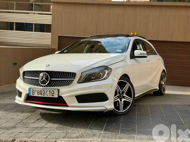 Mercedes-Benz A-Class 2014 250 (amg package redline) super clean car 0