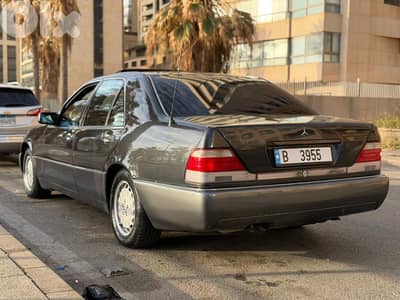 Mercedes-Benz S-Class 1993 S500 1993 super clean car balck/black