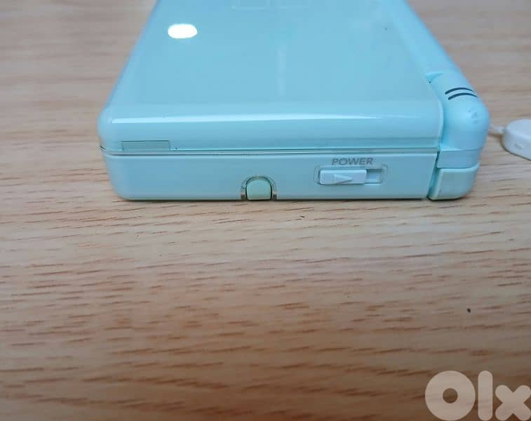 Nintendo DS Lite 6