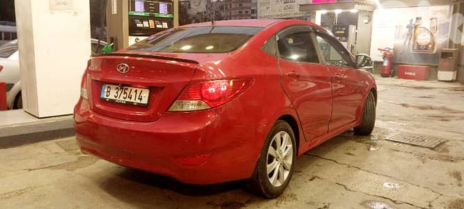 Hyundai Accent 2015