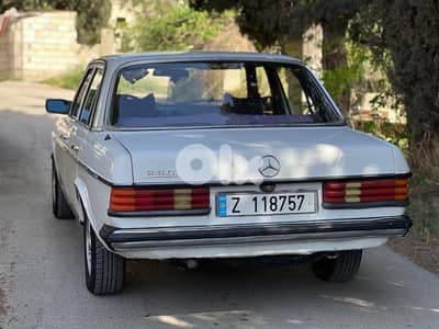 مرسيدس بنز آخر 1979