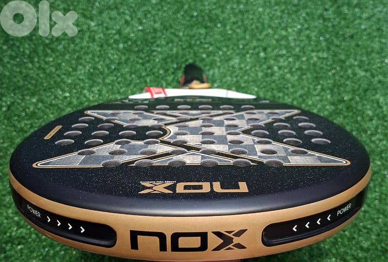 Nox AT10 Luxury Genius 18K Alum 2026 Augstin Tapia, padel racket 3