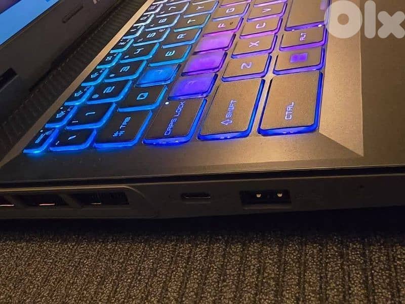 OPEN BOX MSI SWORD 16HX CORE I7 GENERATION 14HX RTX 4060 WITH 1 TERRA 2