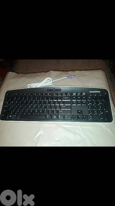 e machines Model KB0511 mechanical black QWERTY English wired keyboard 0