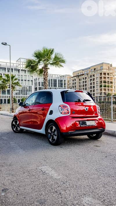 SMART  EQ  FORFOUR  2020 FULL ELECTRIC  60,000km ONLY