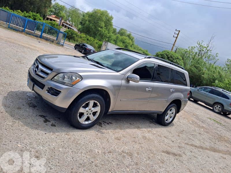 Mercedes-Benz GL-Class 2007 V8 7 seats 0