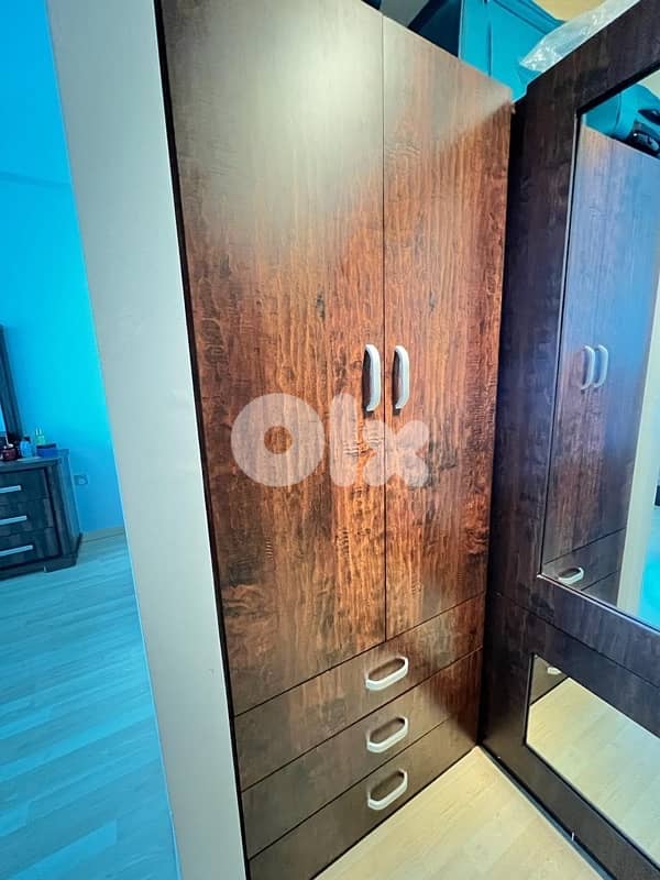 closet for sale 3