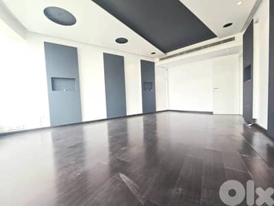 RAO26-5096 Office 86 m2 for Rent – Hazmieh