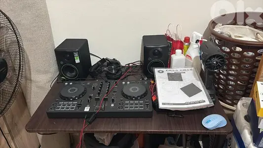 DJ set barely used twice