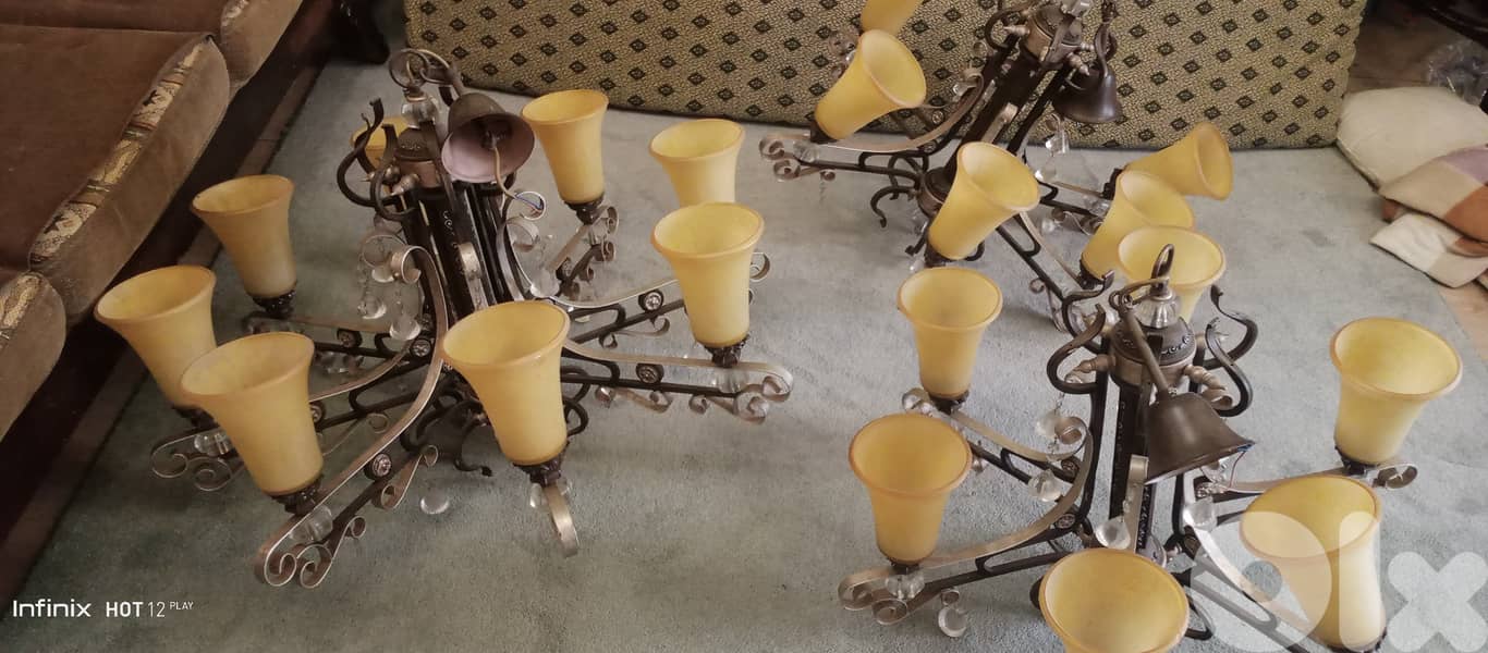 ثريات للبيع 1