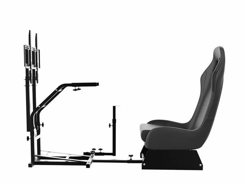 Racing Seat + TV/Monitor Stand 1