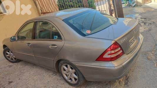 مرسيدس بنز 240/260/280 2004