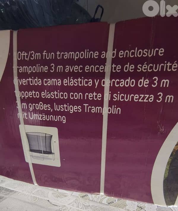 Plum 3M fun trampoline and enclosure 2